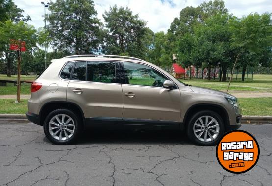 Camionetas - Volkswagen TIGUAN EXCLUSIVE 2014 Nafta 180000Km - En Venta