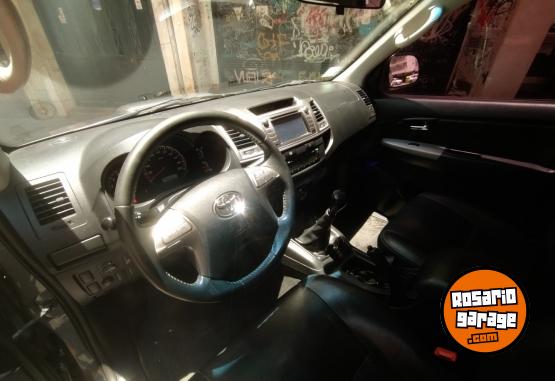 Camionetas - Toyota SRV CUERO 4X2 2014 Diesel 177000Km - En Venta