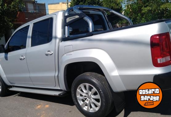 Camionetas - Volkswagen Amarok comfortline 2018 Diesel 56000Km - En Venta