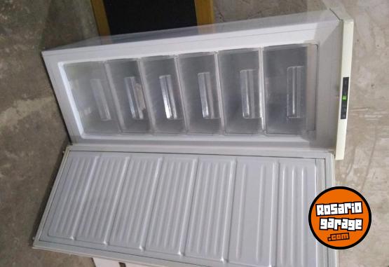 Hogar - Freezer Vertical Dijital con sensor de alarma nuevo impecable! - En Venta