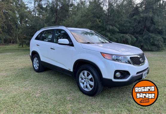 Camionetas - Kia Sorento 2012 Nafta 160000Km - En Venta