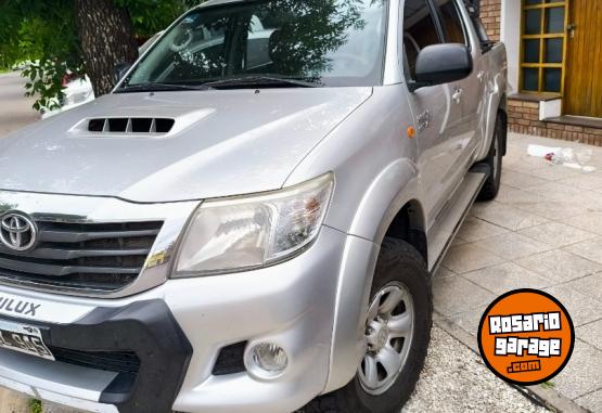 Camionetas - Toyota Hilux 2013 Diesel 220000Km - En Venta