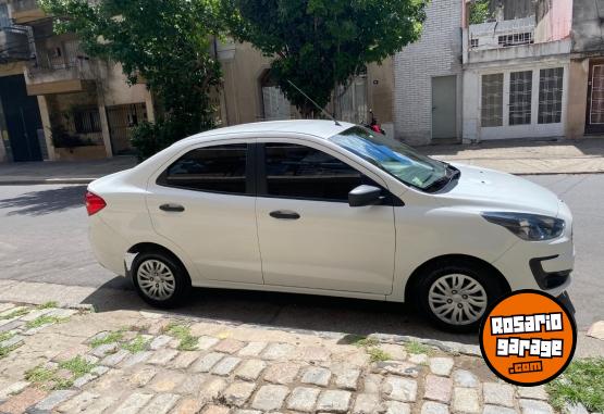 Autos - Ford KA + 2019 Nafta 110000Km - En Venta