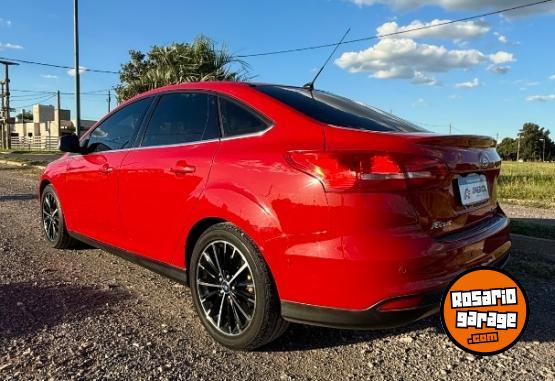 Autos - Ford Focus 2016 Nafta 97000Km - En Venta