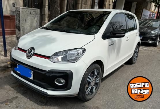 Autos - Volkswagen UP PEPPER 2017 Nafta 120000Km - En Venta