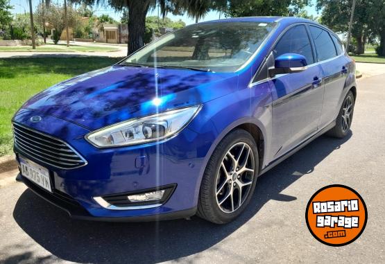 Autos - Ford focus titanium 2017 Nafta 108000Km - En Venta