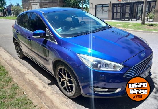 Autos - Ford focus titanium 2017 Nafta 108000Km - En Venta