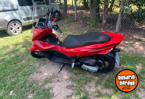 Motos - Honda PCX 2018 Nafta 26500Km - En Venta