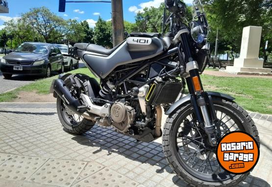 Motos - Husqvarna Svartpilen 401 2021 Nafta 5900Km - En Venta