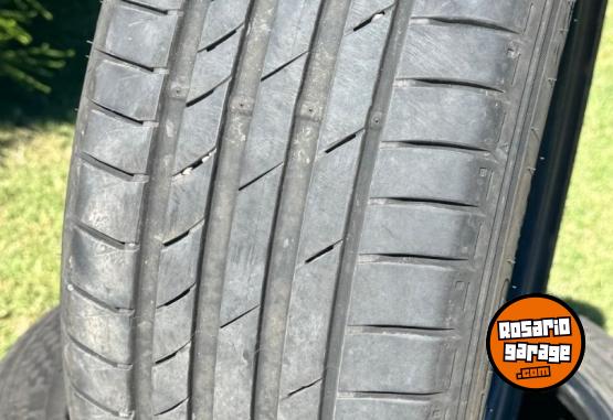 Accesorios para Autos - Neumtico Kumho Ecsta PS71 215/50/17 95 W - En Venta