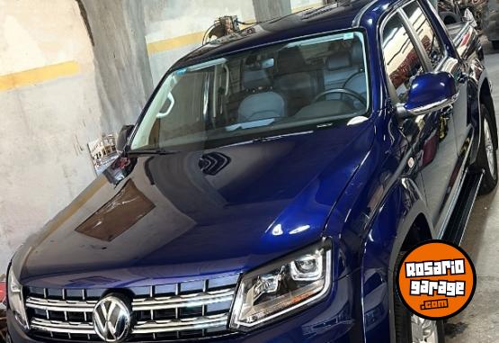 Camionetas - Volkswagen Amarok 2023 Diesel 30500Km - En Venta