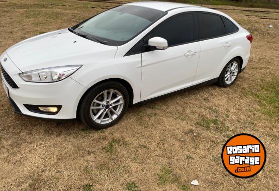 Autos - Ford Focus 2017 GNC 85000Km - En Venta