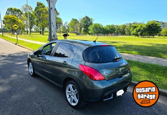 Autos - Peugeot 308 2012 Nafta 122000Km - En Venta