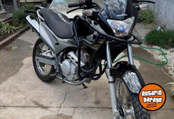 Motos - Honda Falcon 400 2011 Nafta 10000Km - En Venta