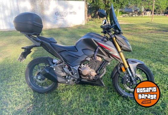 Motos - Honda CB300F 2024 Nafta 700Km - En Venta