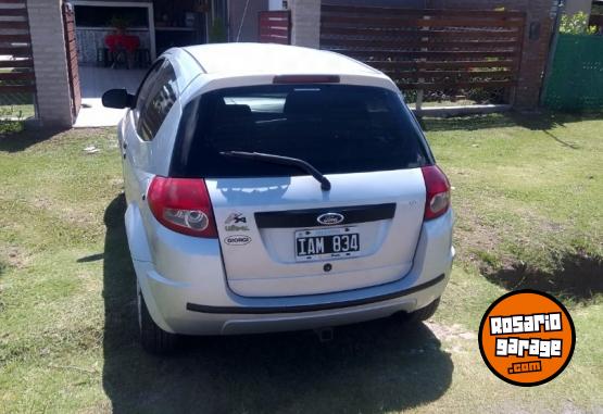 Autos - Ford FORD KA 2009 GNC 125000Km - En Venta