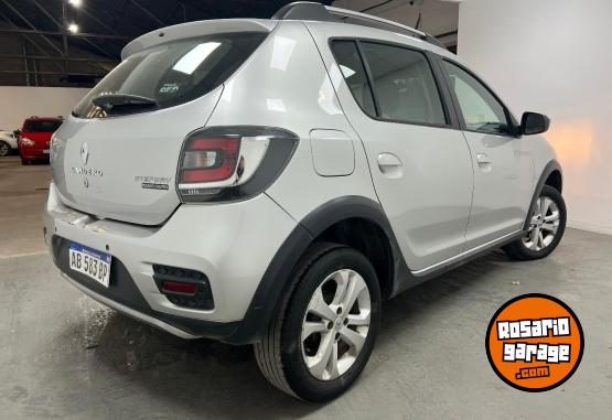 Autos - Renault RENAULT SANDERO STEPWAY 2017 Nafta 76628Km - En Venta