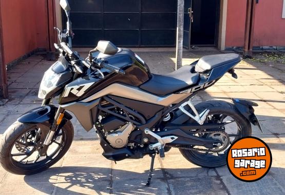 Motos - CF rz 300 2022 Nafta 6500Km - En Venta