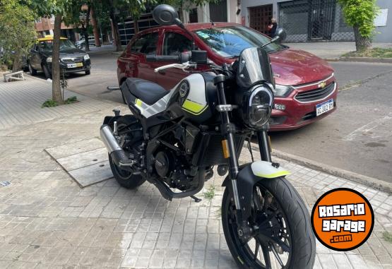 Motos - Benelli Leoncino 250 2022 Nafta 7600Km - En Venta