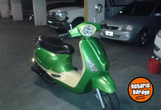 Motos - Zanella Styler 125 Exclusive 2012 Nafta 7180Km - En Venta