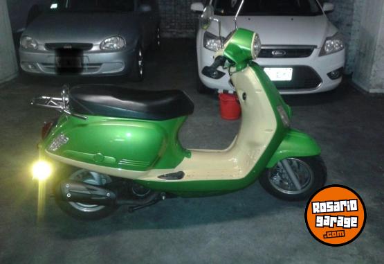 Motos - Zanella Styler 125 Exclusive 2012 Nafta 7180Km - En Venta