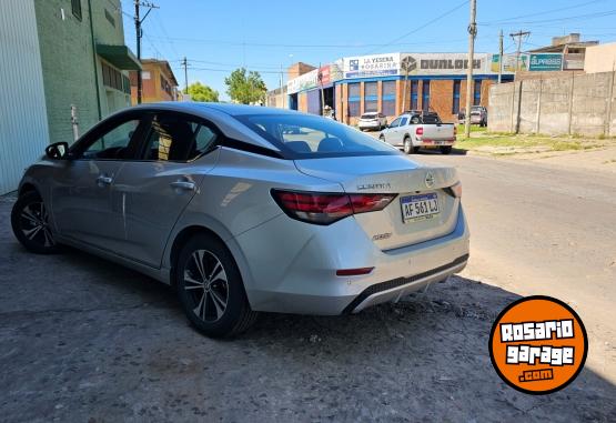 Autos - Nissan sentra 2022 Nafta 23000Km - En Venta