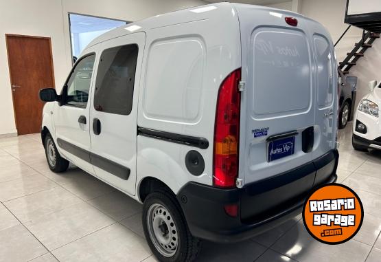 Utilitarios - Renault KANGOO 5 ASIENTOS 2015 Nafta 162000Km - En Venta