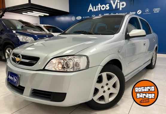 Autos - Chevrolet ASTRA - GL 2.0N 2010 Nafta 171000Km - En Venta