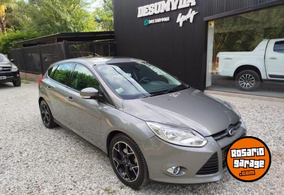 Autos - Ford FOCUS SE PLUS AT 2014 Nafta 130000Km - En Venta