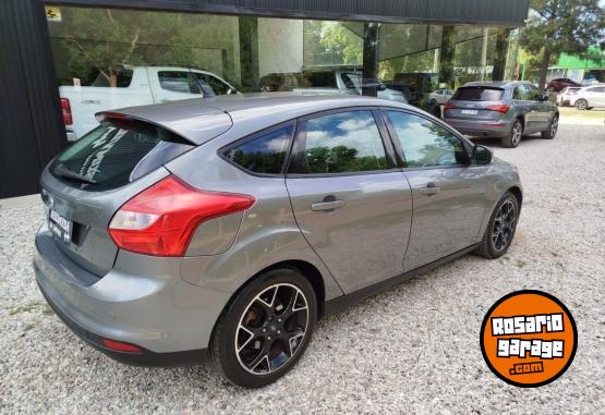 Autos - Ford FOCUS SE PLUS AT 2014 Nafta 130000Km - En Venta