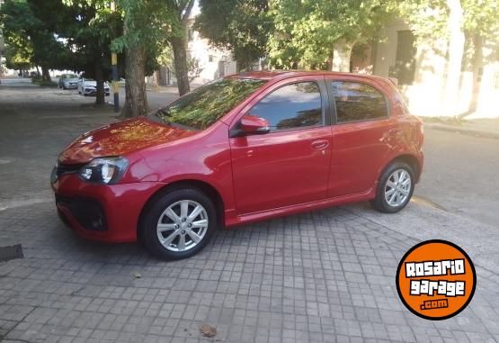 Autos - Toyota Toyota etios 2018 Nafta 60000Km - En Venta