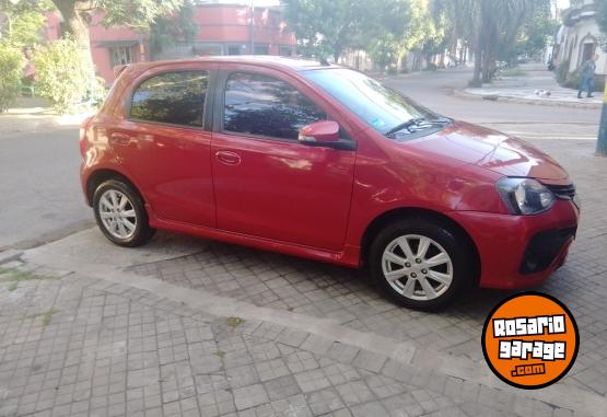 Autos - Toyota Toyota etios 2018 Nafta 60000Km - En Venta