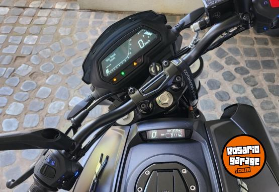 Motos - Bajaj Dominar 400 2022 Nafta 9000Km - En Venta