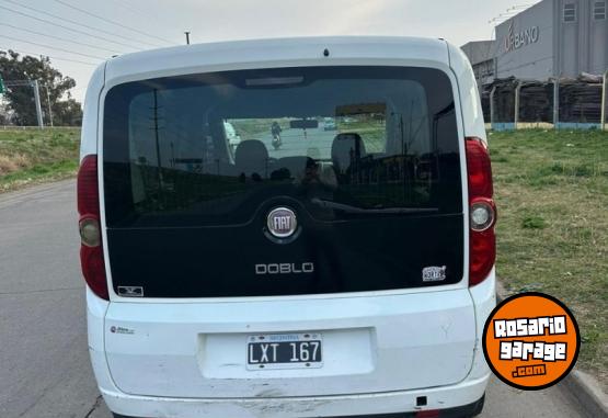 Utilitarios - Fiat DOBLO 2013 GNC 115000Km - En Venta