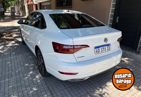 Autos - Volkswagen Vento 2019 Nafta 86000Km - En Venta