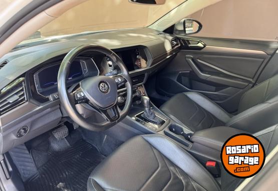 Autos - Volkswagen Vento 2019 Nafta 86000Km - En Venta