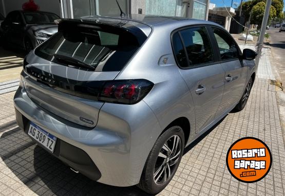 Autos - Peugeot 208 ROADTRIP MT 2023 Nafta 6000Km - En Venta