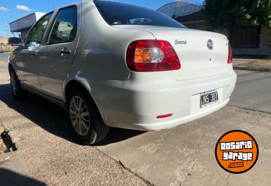 Autos - Fiat Siena 1.4 2011 Nafta 230000Km - En Venta