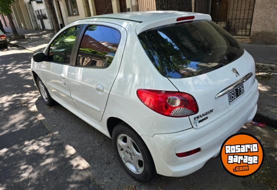 Autos - Peugeot 207 compact 2015 Nafta 120000Km - En Venta