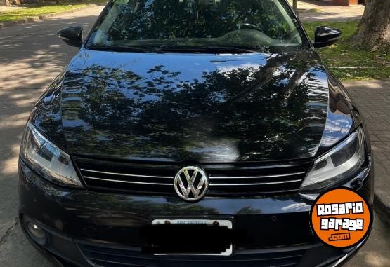 Autos - Volkswagen Vento 2.5 170 HP LUXURY 2011 Nafta 143000Km - En Venta