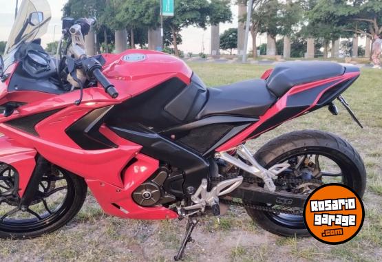 Motos - Bajaj Rs 200 2017 Nafta 32000Km - En Venta