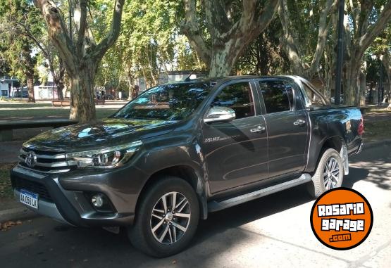 Camionetas - Toyota Hilux 2016 Diesel 145000Km - En Venta