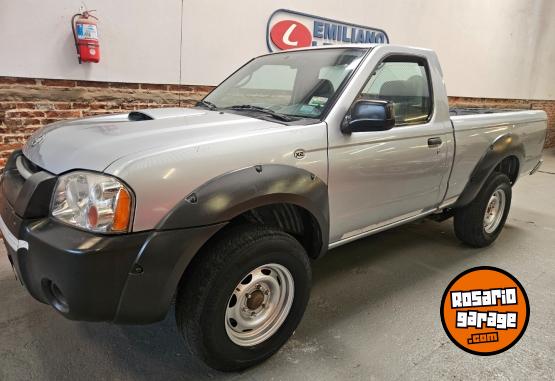 Camionetas - Nissan Frontier cabina simple 2006 Diesel 134000Km - En Venta