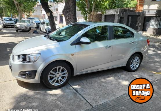 Autos - Chevrolet Sonic 2014 Nafta 98000Km - En Venta