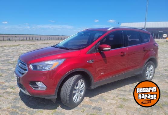 Camionetas - Ford Kuga 2017 Nafta 120000Km - En Venta