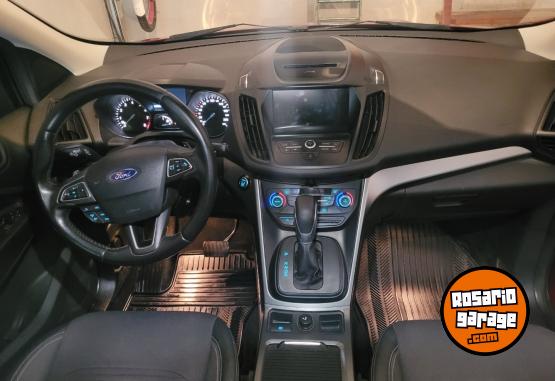 Camionetas - Ford Kuga 2017 Nafta 120000Km - En Venta