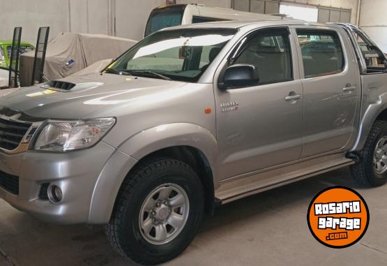 Camionetas - Toyota Hilux 3.0 SR Pack 2015 Diesel 180000Km - En Venta