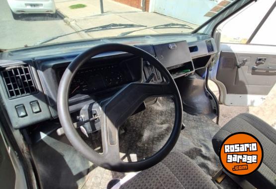 Utilitarios - Renault Trafic 1995 Diesel 50000Km - En Venta