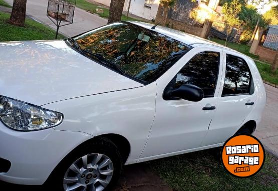 Autos - Fiat Palio 2015 Nafta 70000Km - En Venta