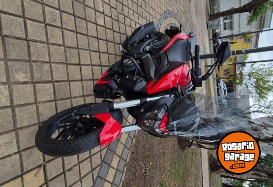 Motos - Bajaj 250 2021 Nafta 9000Km - En Venta